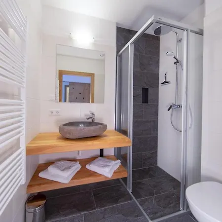 Edelweisshaus 2 Сasa de vacaciones